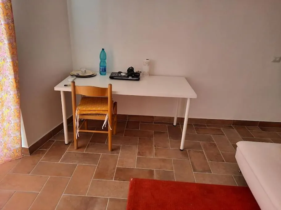 アパート Bilocale Napoli Piazza Miracoliアパートメント イタリア